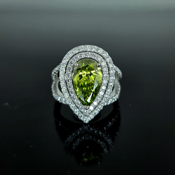 實驗室綠色彩鑽水滴形女戒2.5克拉 