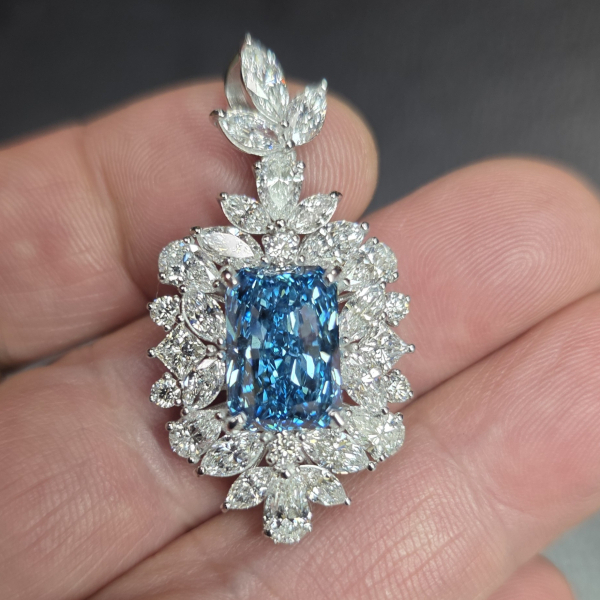 實驗室藍色彩鑽墜子 